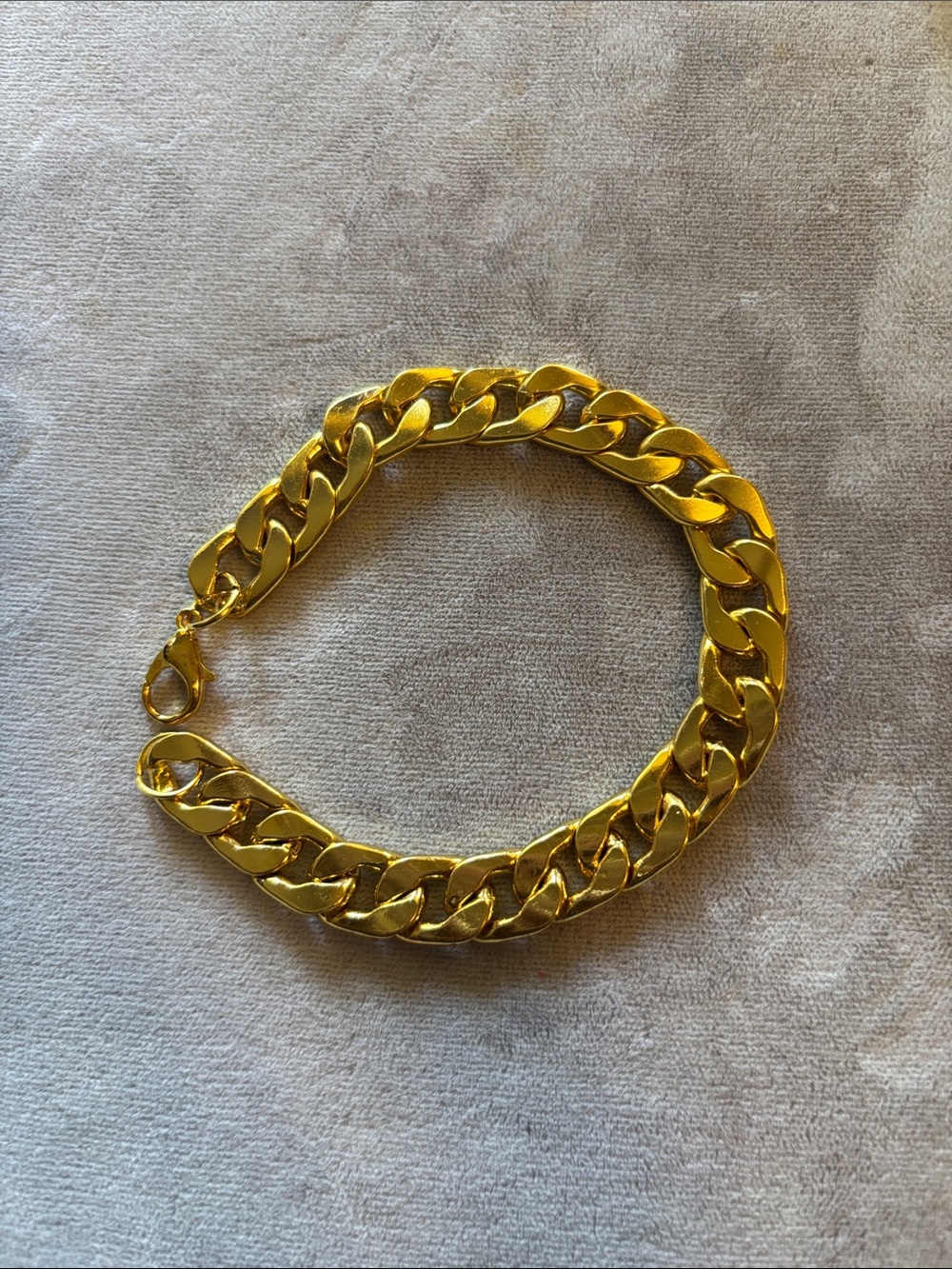 Gold Chunky Curb Chain Bracelet - Women Jewelry